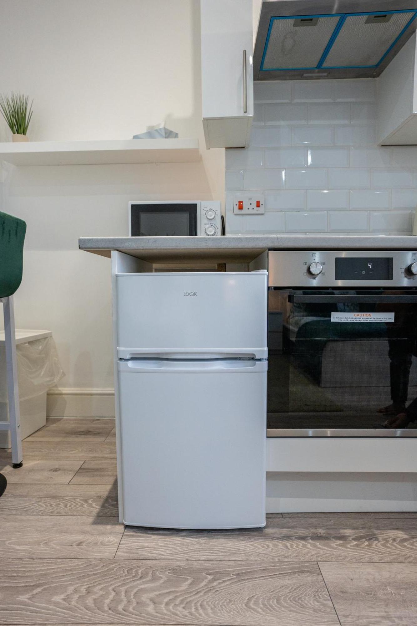 Beautiful Studio Flat In Hackney Next To Overground Station Londýn Exteriér fotografie